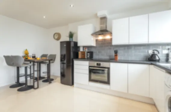 Stunning Aurora- 1 Bedroom Apartment in 151 Albert Road South, Southampton, SO14 3FR, United Kingdom - Property image 4 - VivreStays