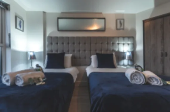 Tranquil Queen Victoria- 2 Bedroom Apartment in 151 Albert Road South, Southampton, SO14 3FR, United Kingdom - Property image 3 - VivreStays