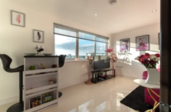 Exceptional Queen Elizabeth- 2 Bedroom Apartment in 151 Albert Road South, Southampton, SO14 3FR, United Kingdom - Property image 6 - VivreStays