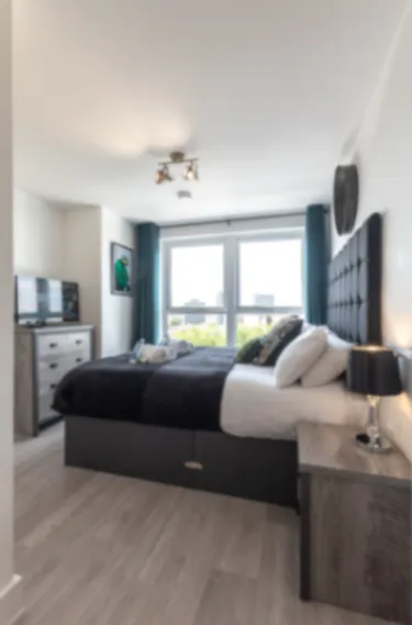 Well-Appointed Queen Mary- 2 Bedroom Apartment in 151 Albert Road South, Southampton, SO14 3FR, United Kingdom - Property image 6 - VivreStays