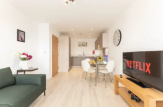 View Pristine Emerald- 2 Bedroom Apartment in SO14 3LA, Southampton, City of Southampton, England, United Kingdom Pristine Emerald- 2 Bedroom Apartment in SO14 3LA, Southampton, City of Southampton, England, United Kingdom - Property image 9 - VivreStays