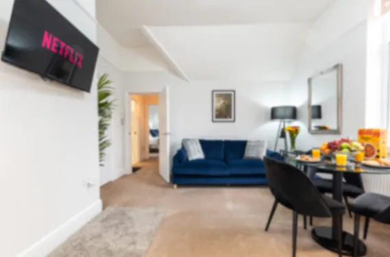 Contractor Ready 3 Seymour- 2 Bedroom Apartment in SO16 6RG, Southampton, City of Southampton, England, United Kingdom - Property image 8 - VivreStays