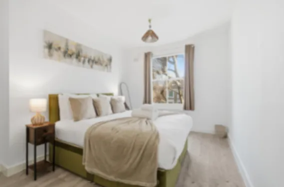Bamborough Gardens, London W12 serviced apartment - London - VivreStays