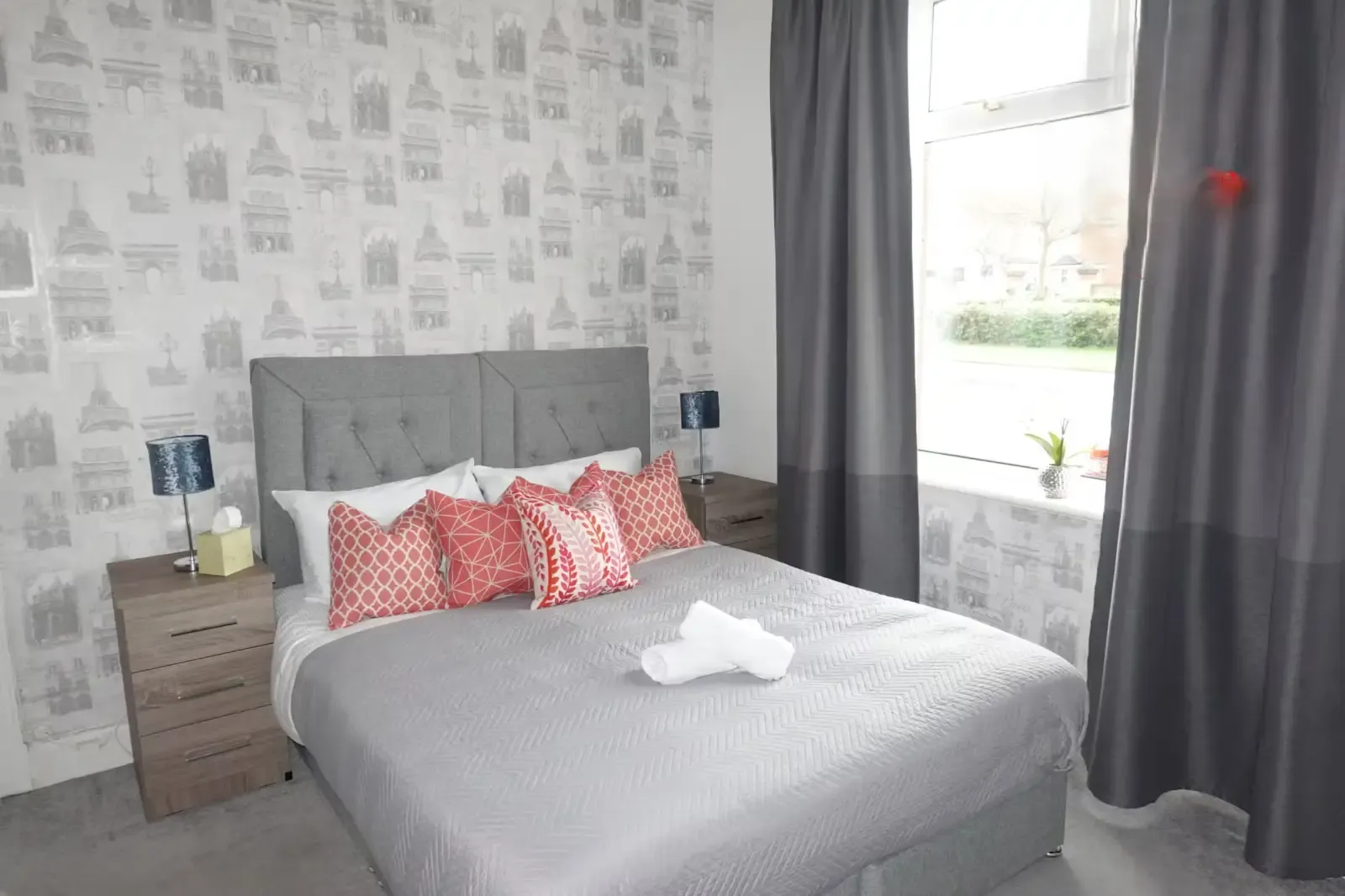 1 bed, 1 bath | Ground Floor | FREE Parking | Clysdesdale Road ML4 in ML4 2QH, Bellshill, North Lanarkshire, Scotland, United Kingdom - Property image 6 - VivreStays