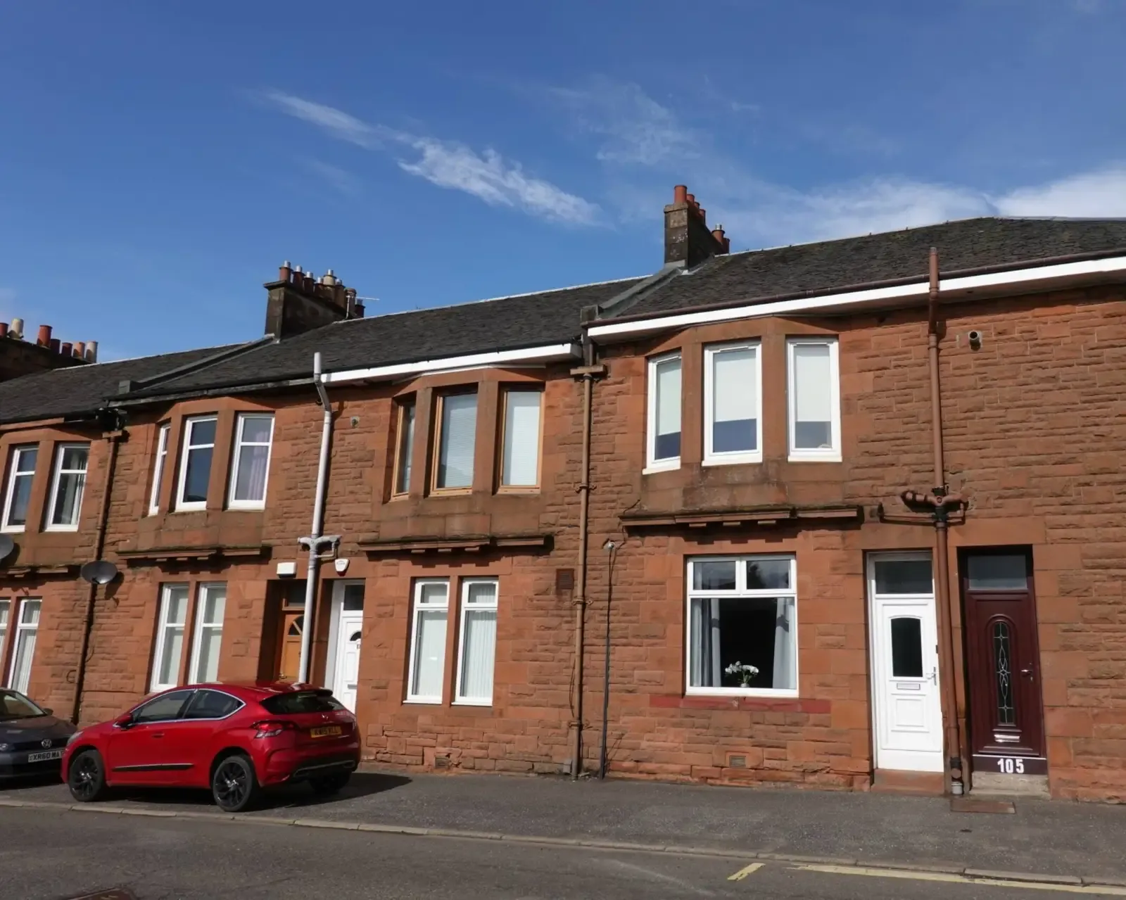 1 bed, 1 bath | Ground Floor | FREE Parking | Clysdesdale Road ML4 in ML4 2QH, Bellshill, North Lanarkshire, Scotland, United Kingdom - Property image 4 - VivreStays