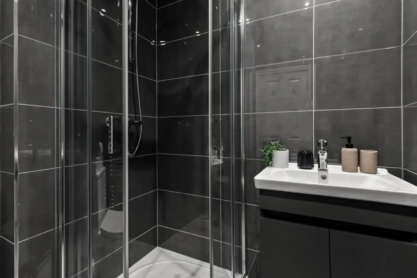 View 1 bed, 1 bath | Rotherfield Street N1 in N1 3DA, London, Greater London, England, United Kingdom 1 bed, 1 bath | Rotherfield Street N1 in N1 3DA, London, Greater London, England, United Kingdom - Property image 14 - VivreStays
