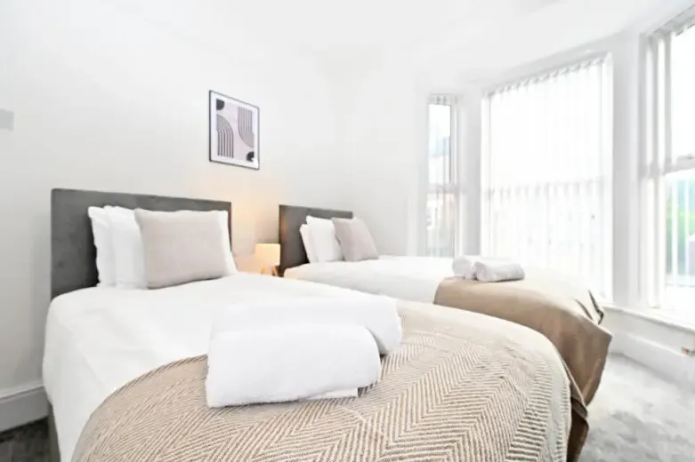 Alton House - By Sigma Stays in 209 Alton Street, Crewe, CW2 7PU, United Kingdom - Property image 14 - VivreStays