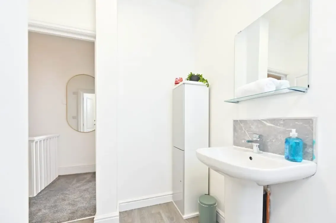 Alton House - By Sigma Stays in 209 Alton Street, Crewe, CW2 7PU, United Kingdom - Property image 28 - VivreStays