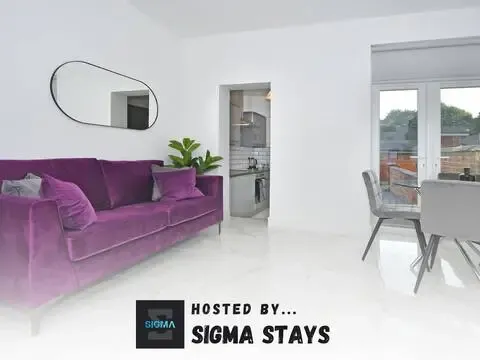 Audley House - By Sigma Stays in 55 Audley Street, Crewe, CW1 4BT, United Kingdom - Property image 12 - VivreStays