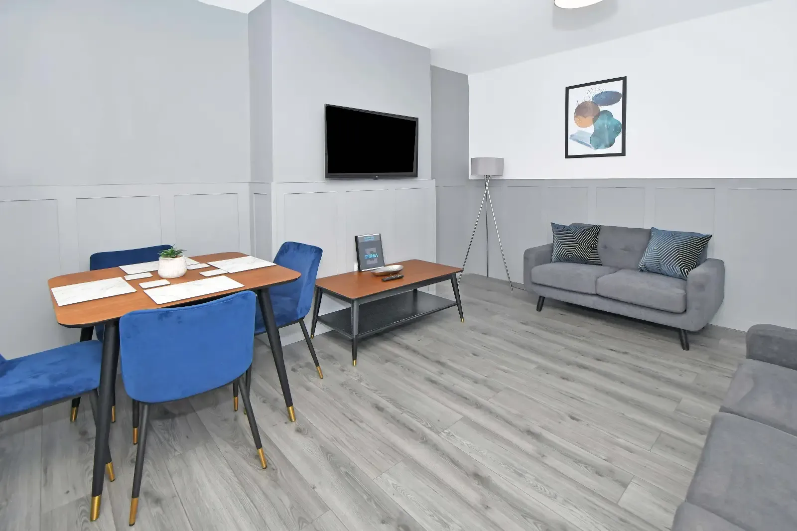 Barnstone Villa - By Sigma Stays serviced apartment - Crewe - VivreStays