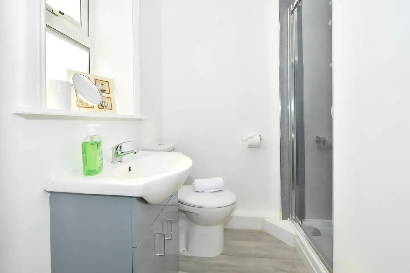 View Beaumont House - By Sigma Stays in 108 Ruskin Road, Crewe, CW2 7JS, United Kingdom Beaumont House - By Sigma Stays in 108 Ruskin Road, Crewe, CW2 7JS, United Kingdom - Property image 10 - VivreStays