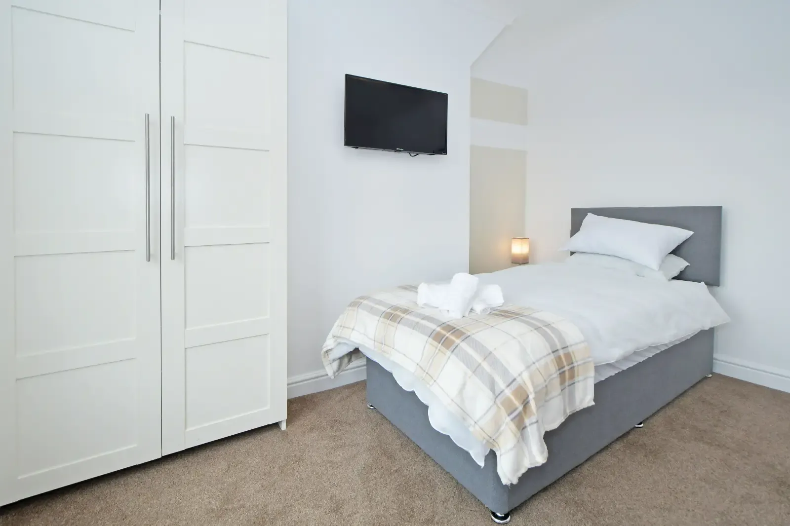 Broad House - By Sigma Stays in 290 Broad Street, Crewe, CW1 4JH, United Kingdom - Property image 35 - VivreStays