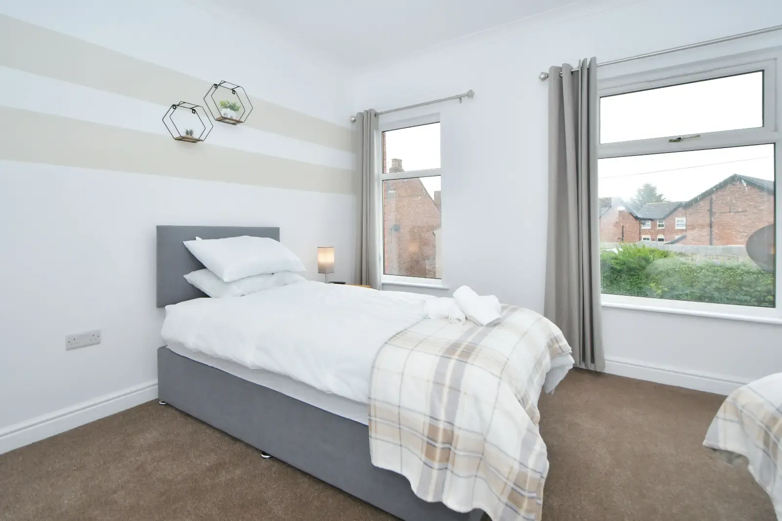Broad House - By Sigma Stays in 290 Broad Street, Crewe, CW1 4JH, United Kingdom - Property image 37 - VivreStays