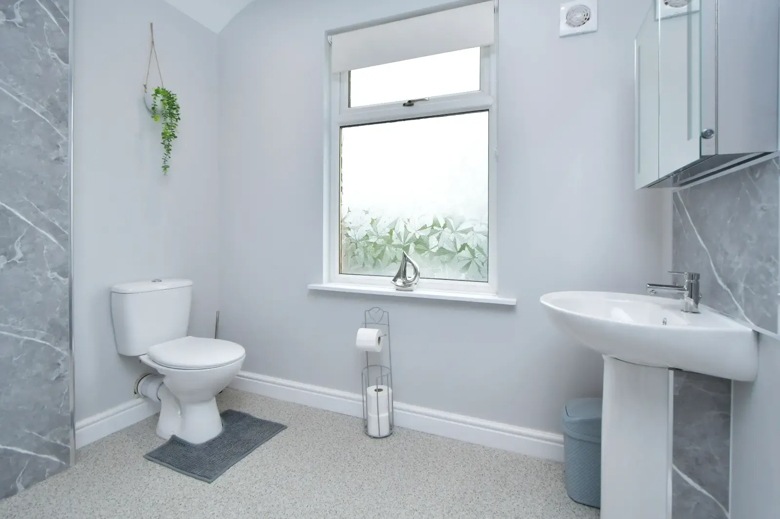 Broad House - By Sigma Stays in 290 Broad Street, Crewe, CW1 4JH, United Kingdom - Property image 43 - VivreStays