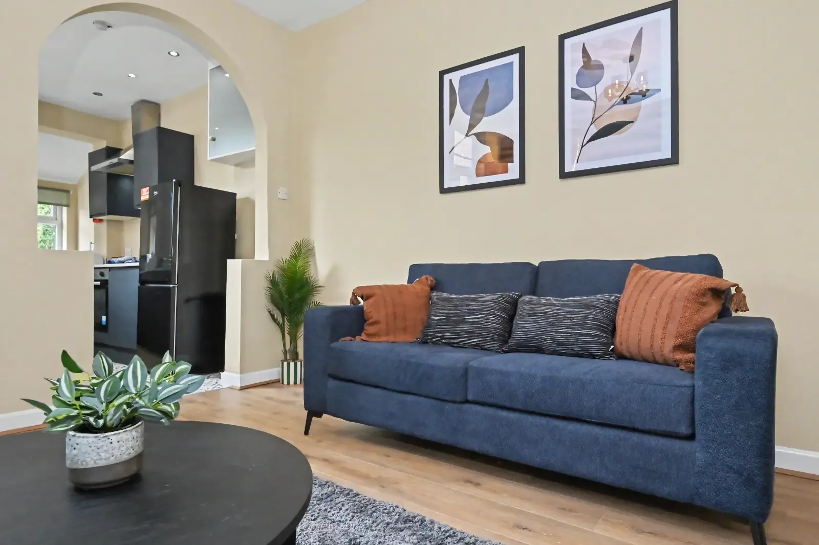 Edleston House - By Sigma Stays in 89 Edleston Road, Crewe, CW2 7HP, United Kingdom - Property image 3 - VivreStays