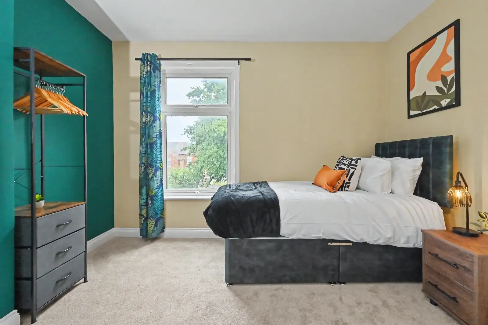 Edleston House - By Sigma Stays in 89 Edleston Road, Crewe, CW2 7HP, United Kingdom - Property image 16 - VivreStays