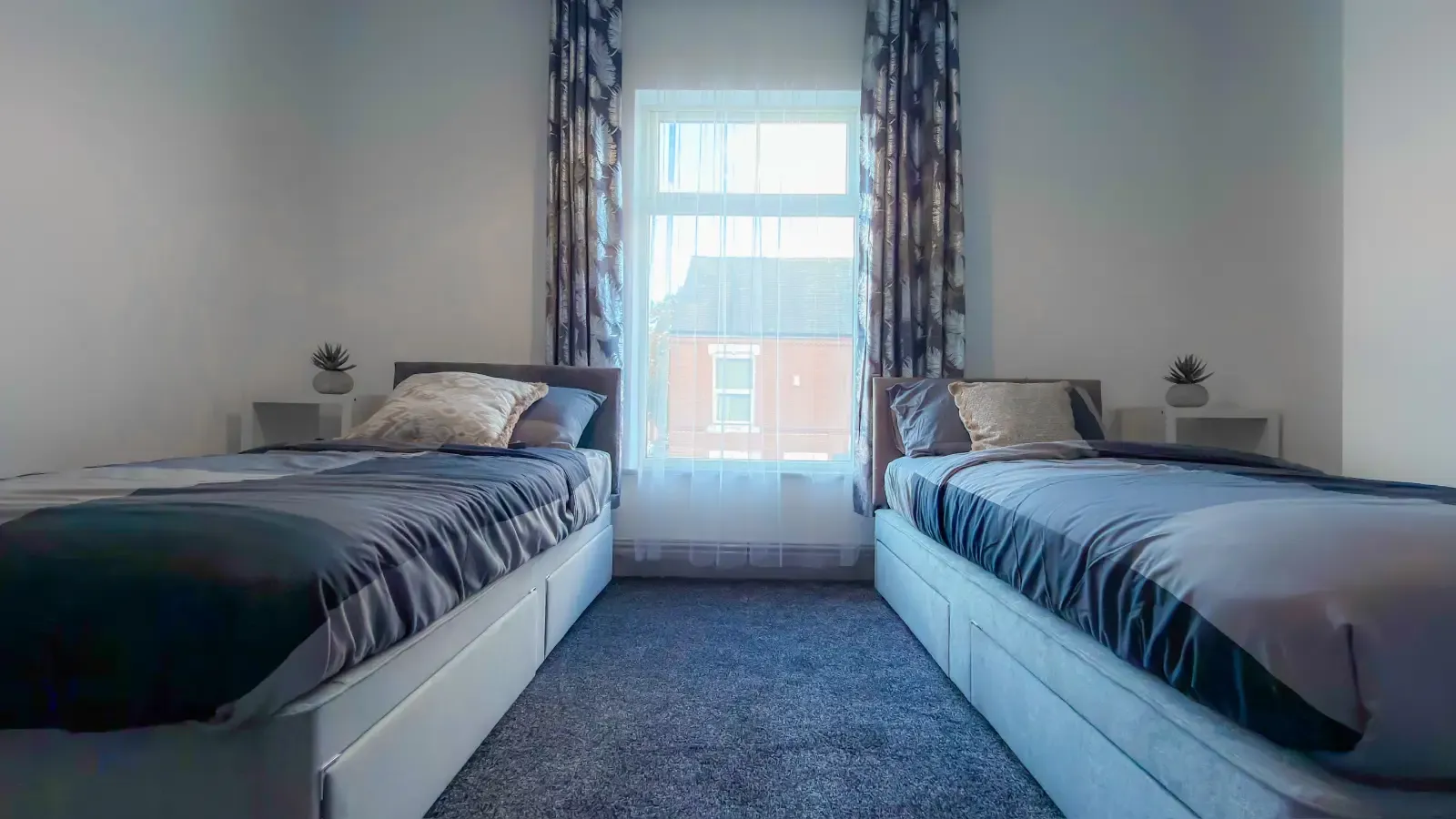 Hexthorpe House - By Sigma Stays in 25 Bentley Avenue, Doncaster, DN4 0BU, United Kingdom - Property image 3 - VivreStays