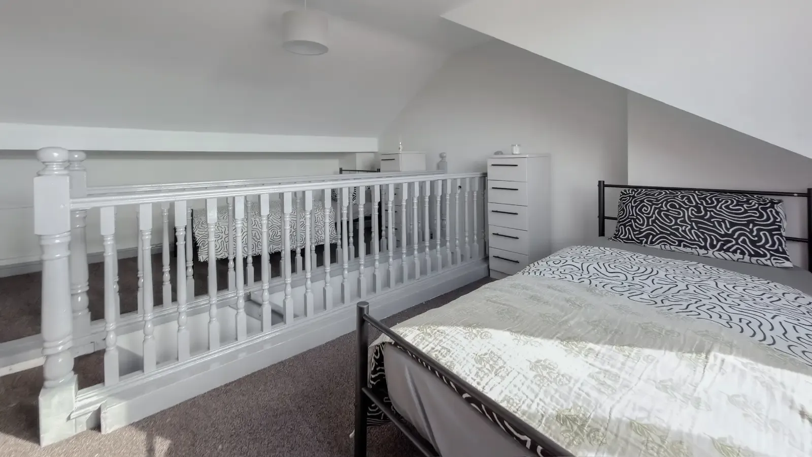 Hexthorpe House - By Sigma Stays in 25 Bentley Avenue, Doncaster, DN4 0BU, United Kingdom - Property image 7 - VivreStays
