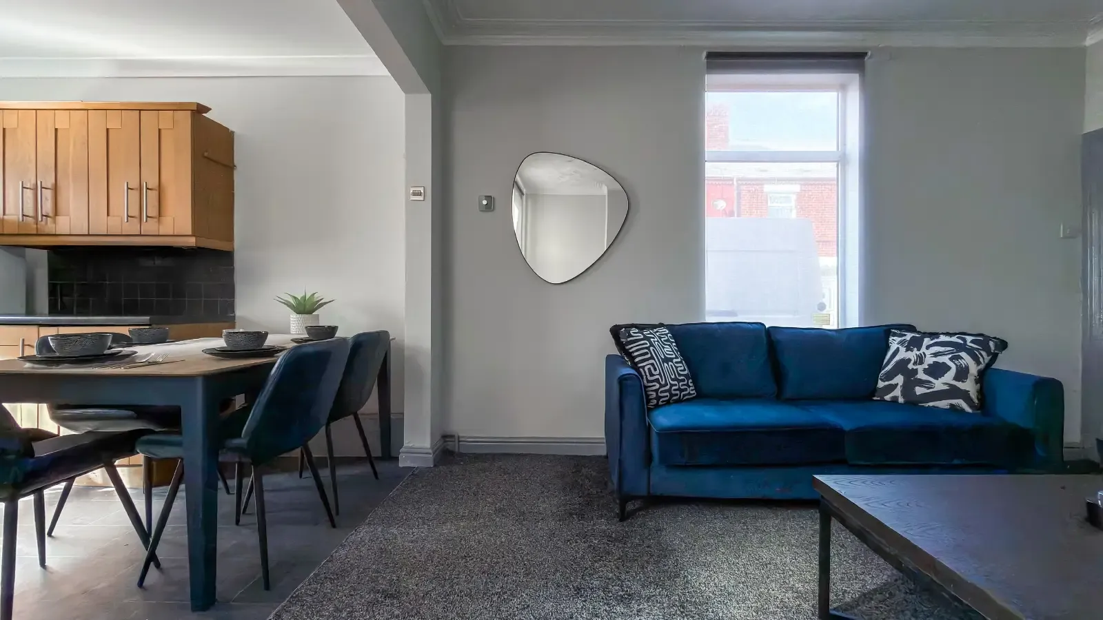 Hexthorpe House - By Sigma Stays in 25 Bentley Avenue, Doncaster, DN4 0BU, United Kingdom - Property image 18 - VivreStays