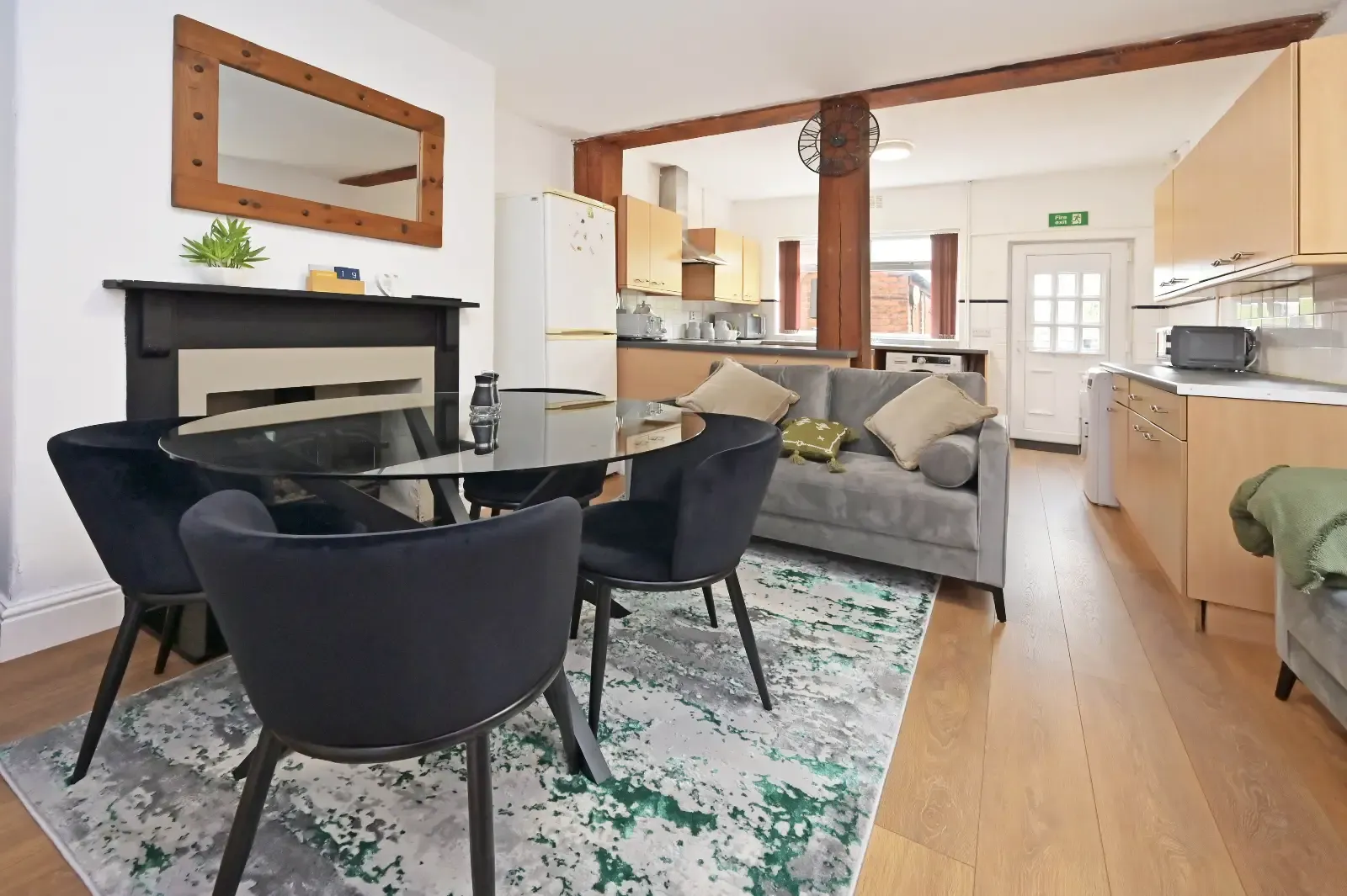 View Hungerford House - By Sigma Stays in 234 Hungerford Road, Crewe, CW1 6EX, United Kingdom Hungerford House - By Sigma Stays in 234 Hungerford Road, Crewe, CW1 6EX, United Kingdom - Property image 19 - VivreStays