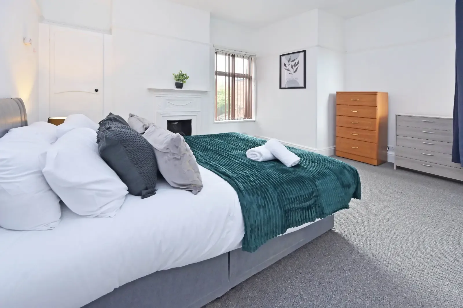 View Hungerford House - By Sigma Stays in 234 Hungerford Road, Crewe, CW1 6EX, United Kingdom Hungerford House - By Sigma Stays in 234 Hungerford Road, Crewe, CW1 6EX, United Kingdom - Property image 26 - VivreStays