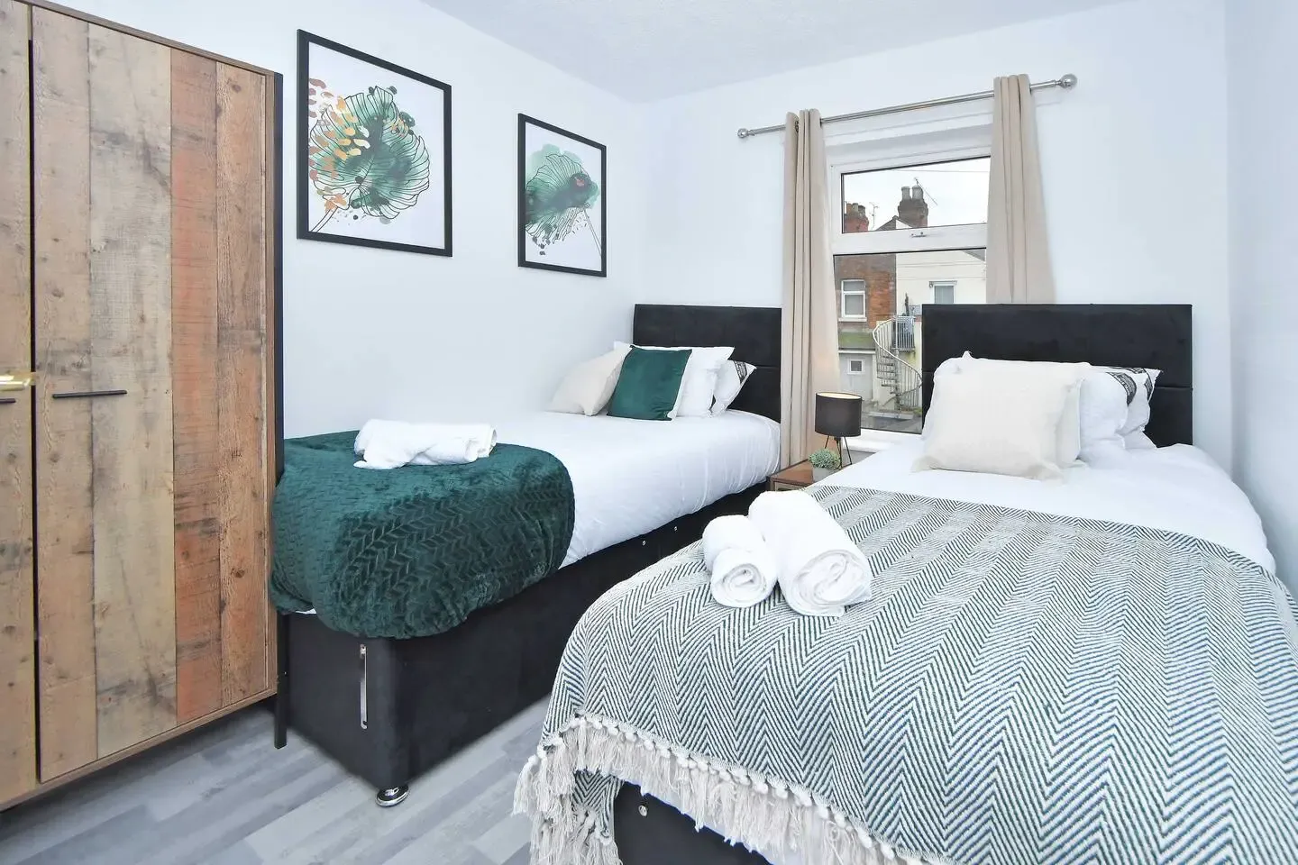 View Myrtle House - By Sigma Stays in 20 Myrtle Street, Crewe, CW2 7HY, United Kingdom Myrtle House - By Sigma Stays in 20 Myrtle Street, Crewe, CW2 7HY, United Kingdom - Property image 2 - VivreStays