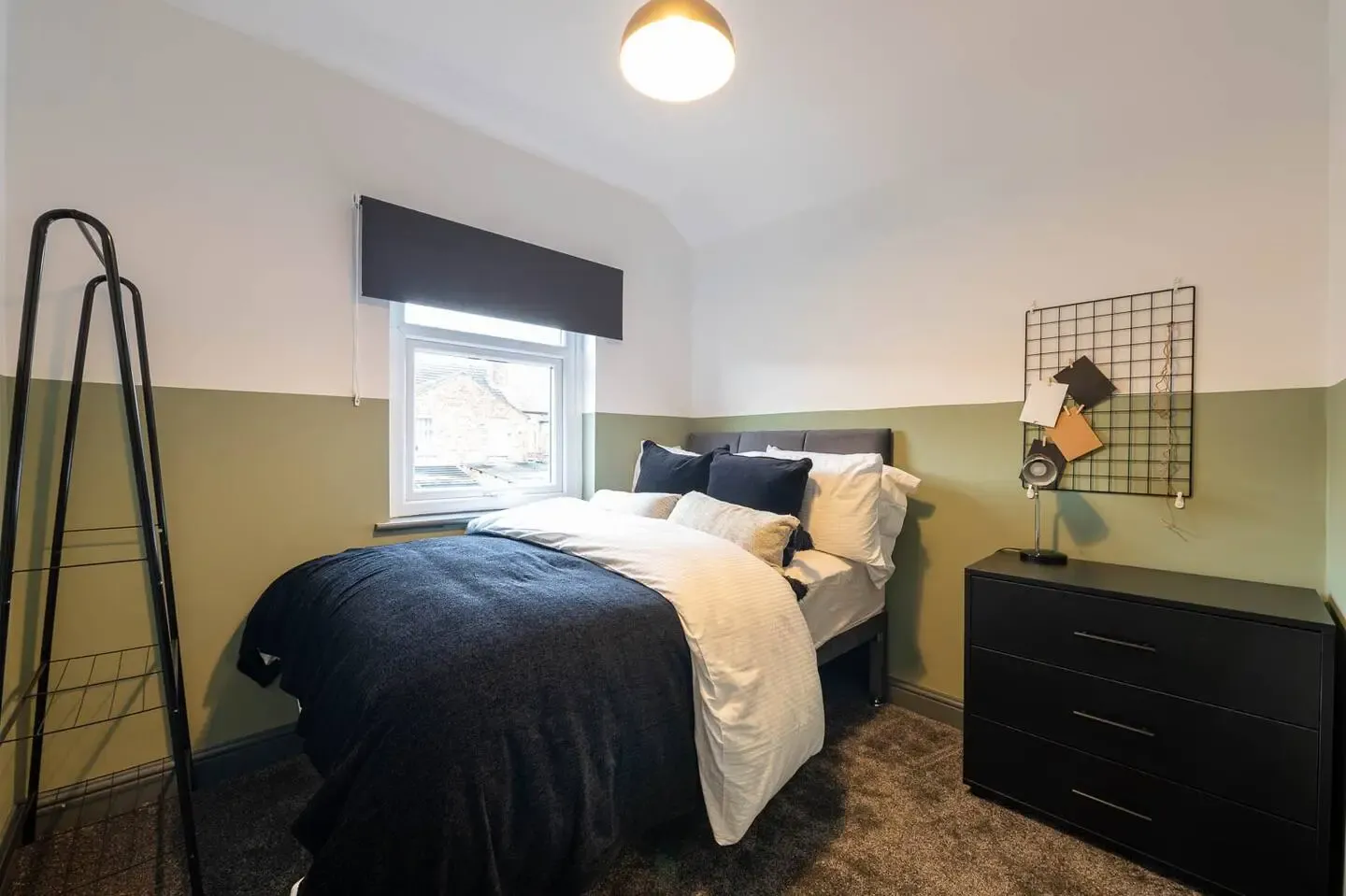 Station House - By Sigma Stays in 26 St Clair Street, Crewe, CW2 6HB, United Kingdom - Property image 3 - VivreStays