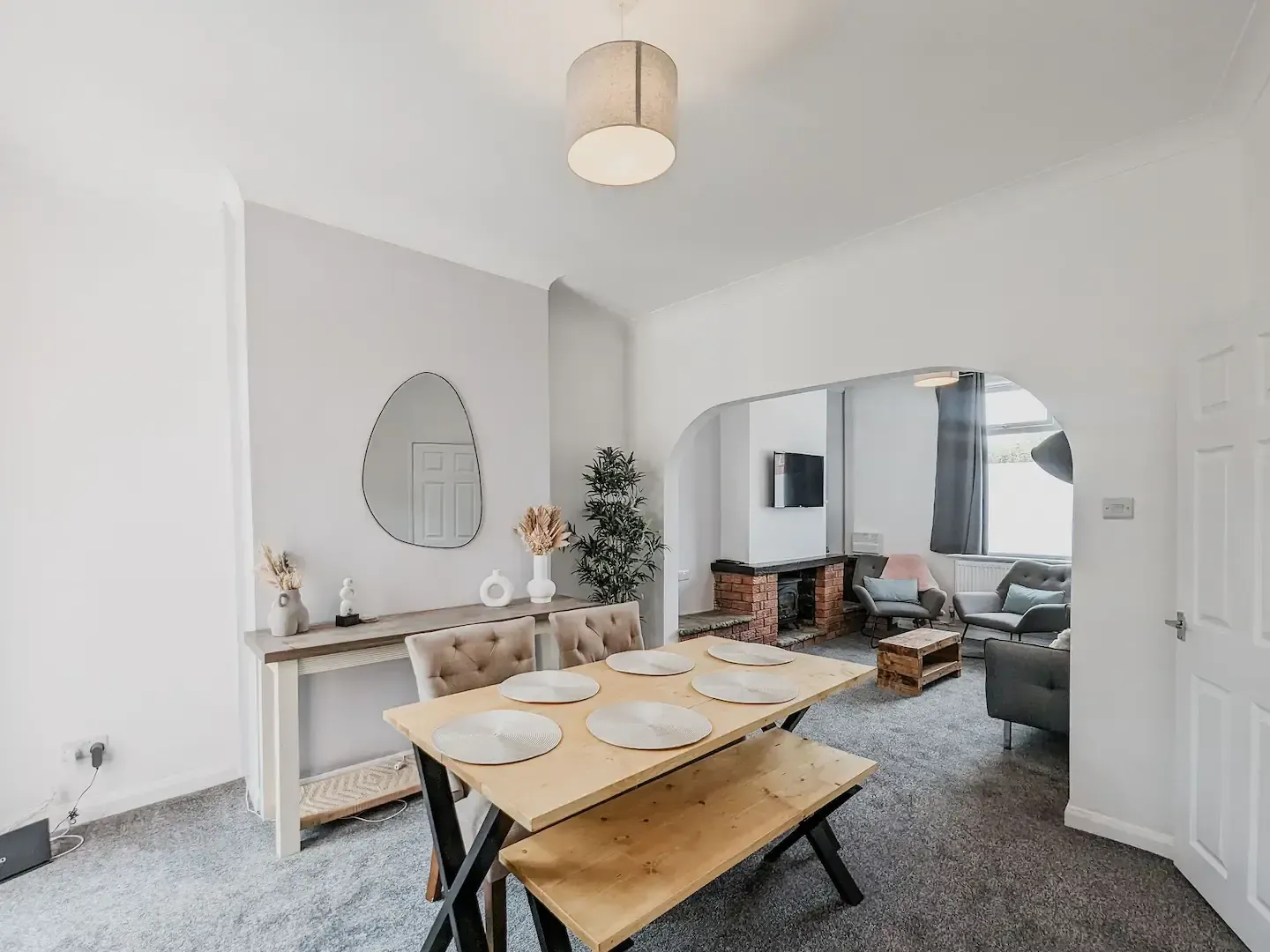 View Valley Park House - By Sigma Stays in 138 Flag Lane, Crewe, CW2 7QX, United Kingdom Valley Park House - By Sigma Stays in 138 Flag Lane, Crewe, CW2 7QX, United Kingdom - Property image 6 - VivreStays