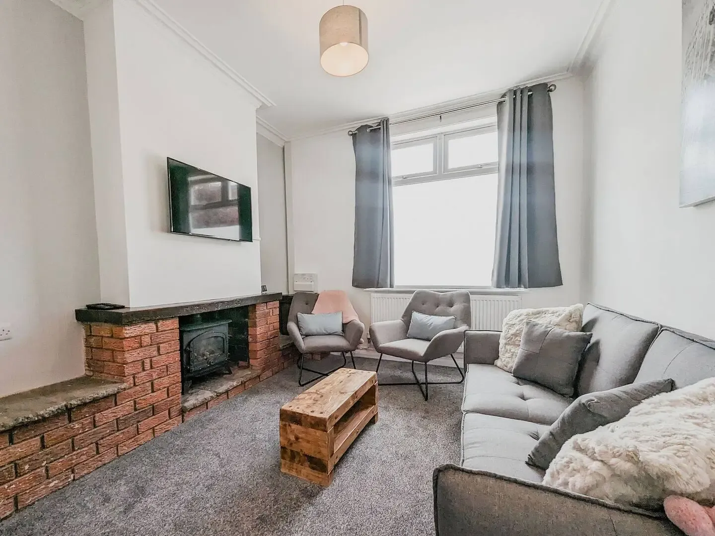View Valley Park House - By Sigma Stays in 138 Flag Lane, Crewe, CW2 7QX, United Kingdom Valley Park House - By Sigma Stays in 138 Flag Lane, Crewe, CW2 7QX, United Kingdom - Property image 7 - VivreStays