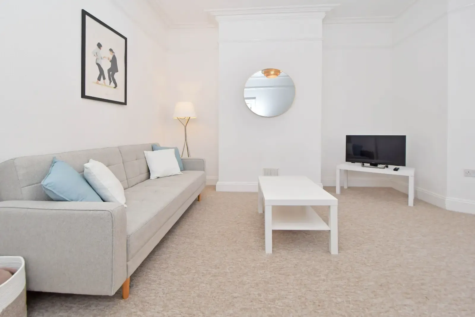 View Walthall House - By Sigma Stays in 270 Walthall Street, Crewe, CW2 7LE, United Kingdom Walthall House - By Sigma Stays in 270 Walthall Street, Crewe, CW2 7LE, United Kingdom - Property image 2 - VivreStays