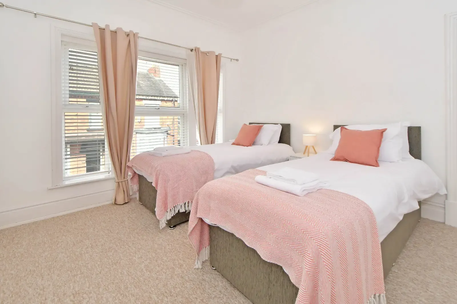 Walthall House - By Sigma Stays serviced apartment - Crewe - VivreStays