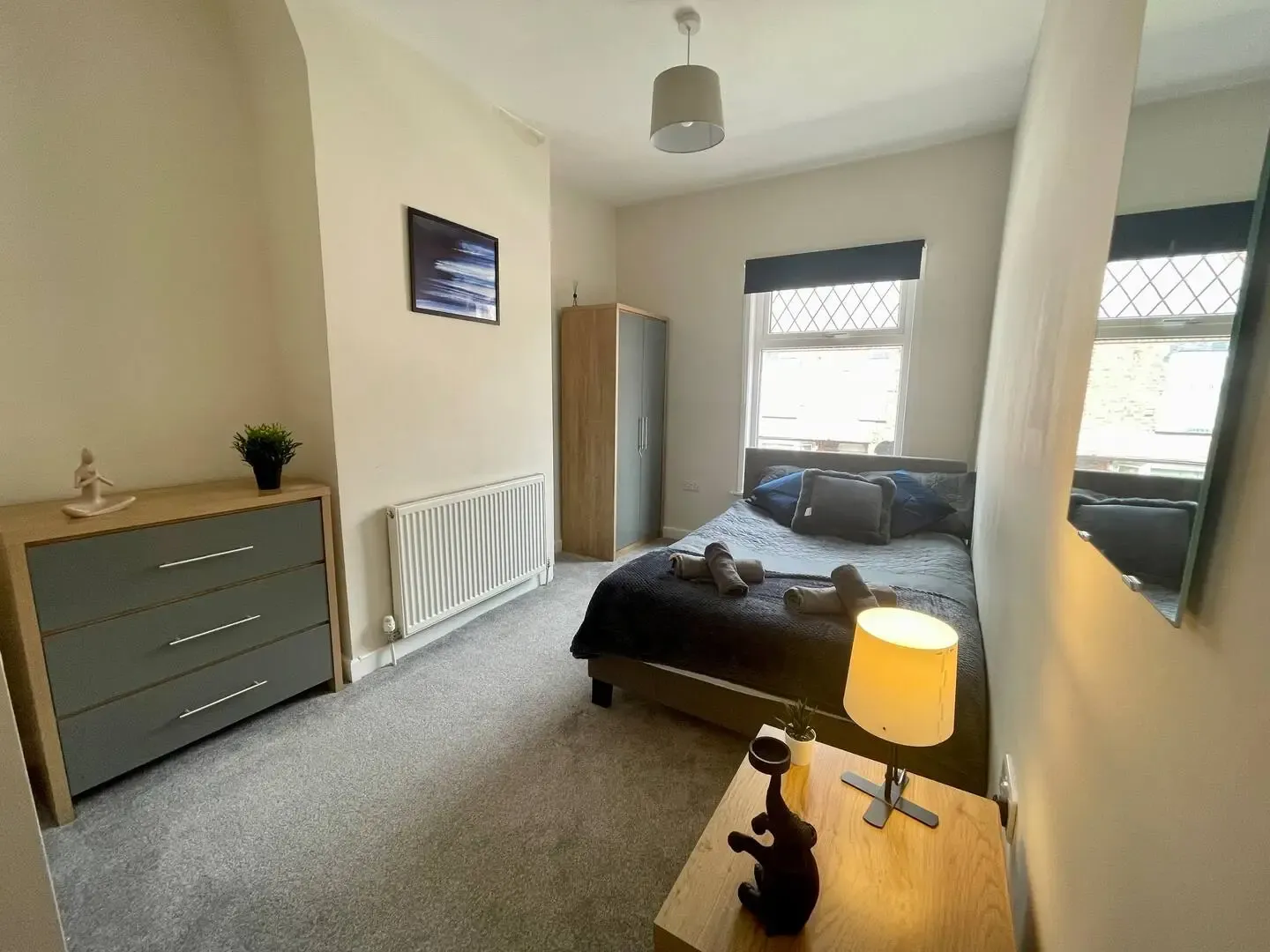 View Western House - By Sigma Stays in 36 Samuel Street, Crewe, CW1 3AB, United Kingdom Western House - By Sigma Stays in 36 Samuel Street, Crewe, CW1 3AB, United Kingdom - Property image 6 - VivreStays