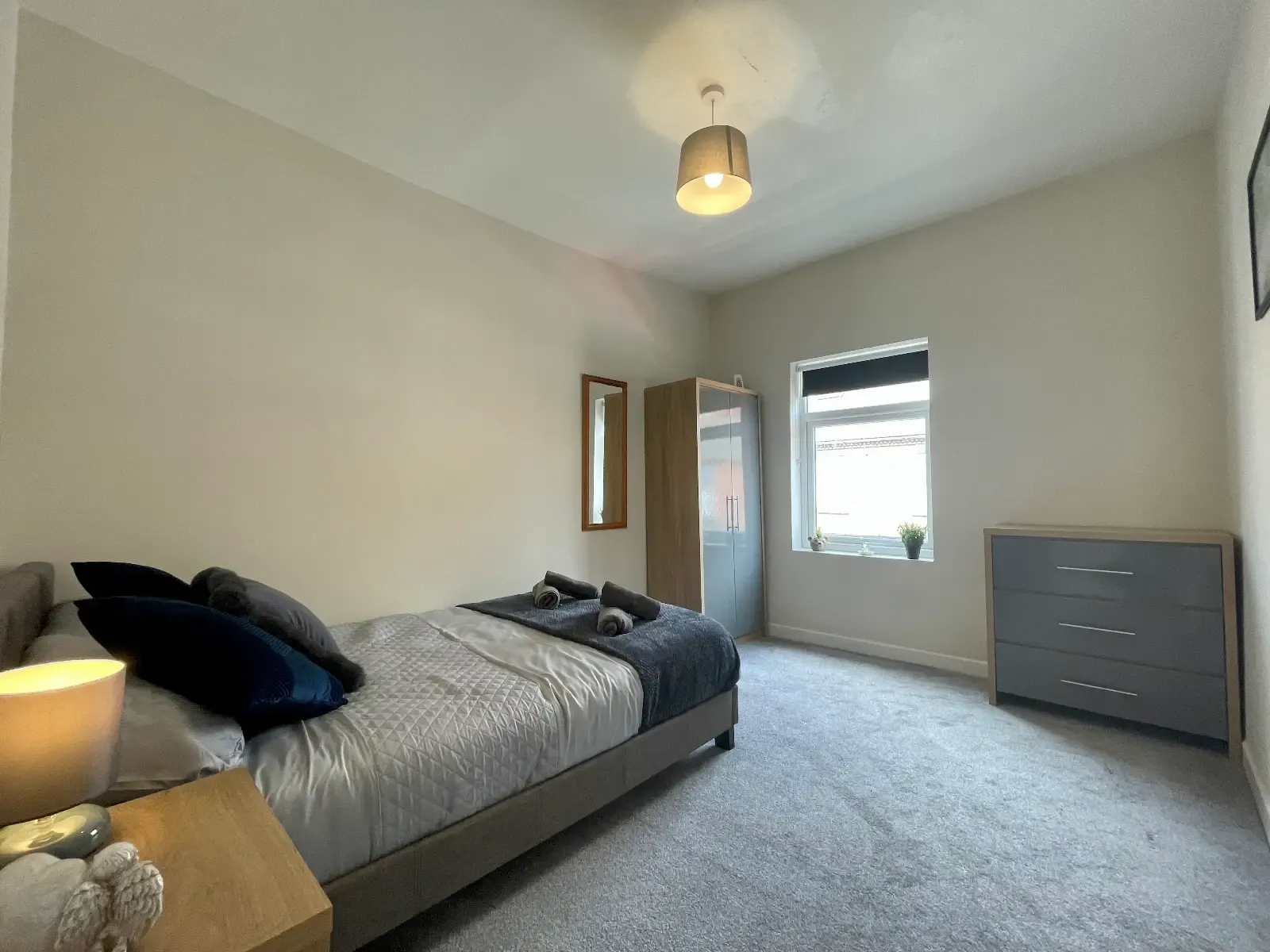 View Western House - By Sigma Stays in 36 Samuel Street, Crewe, CW1 3AB, United Kingdom Western House - By Sigma Stays in 36 Samuel Street, Crewe, CW1 3AB, United Kingdom - Property image 10 - VivreStays