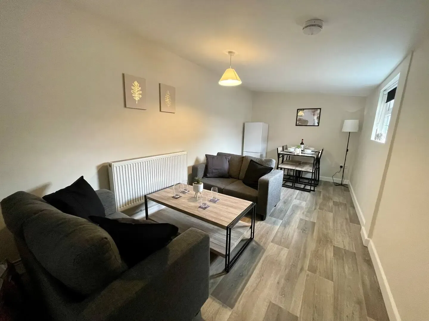 View Western House - By Sigma Stays in 36 Samuel Street, Crewe, CW1 3AB, United Kingdom Western House - By Sigma Stays in 36 Samuel Street, Crewe, CW1 3AB, United Kingdom - Property image 12 - VivreStays