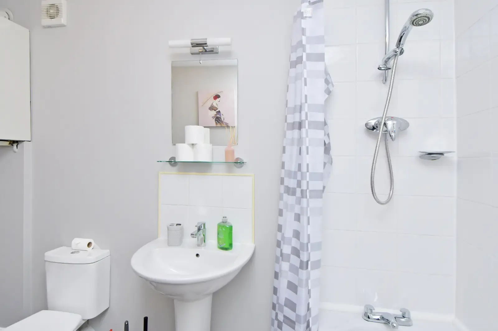 View Wistaston House - By Sigma Stays in 167 Wistaston Road, Crewe, CW2 7RH, United Kingdom Wistaston House - By Sigma Stays in 167 Wistaston Road, Crewe, CW2 7RH, United Kingdom - Property image 8 - VivreStays