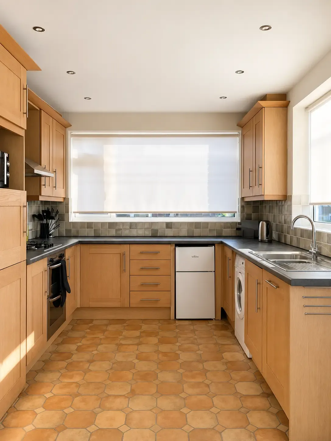 View Charming, Modern Home in Leeds in LS16 7EX Charming, Modern Home in Leeds in LS16 7EX - Property image 4 - VivreStays