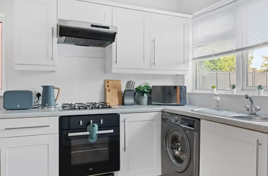 View Marton Road by Mia Partners in 25 Marton Road, NG9 5JY Marton Road by Mia Partners in 25 Marton Road, NG9 5JY - Property image 6 - VivreStays