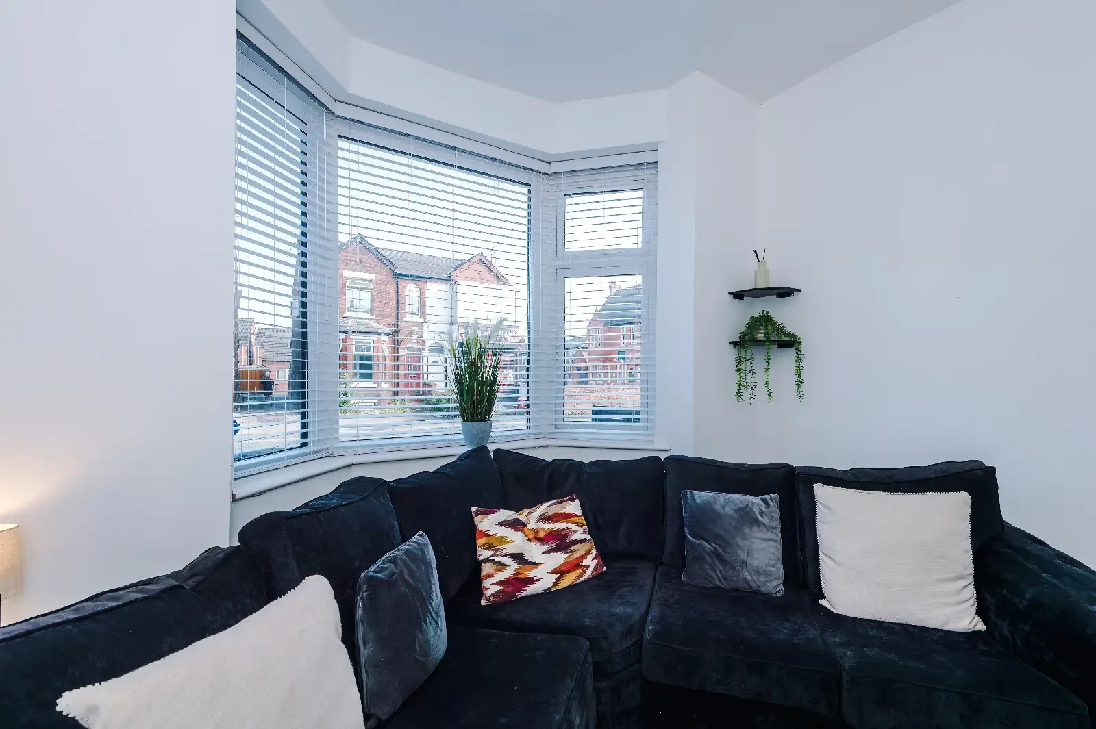 Game Zone | Near Trafford Centre | Sleeps 8 in 470 Liverpool Road, M30 7HZ - Property image 9 - VivreStays