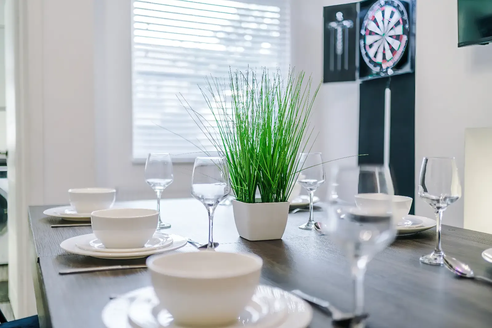 Game Zone | Near Trafford Centre | Sleeps 8 in 470 Liverpool Road, M30 7HZ - Property image 19 - VivreStays