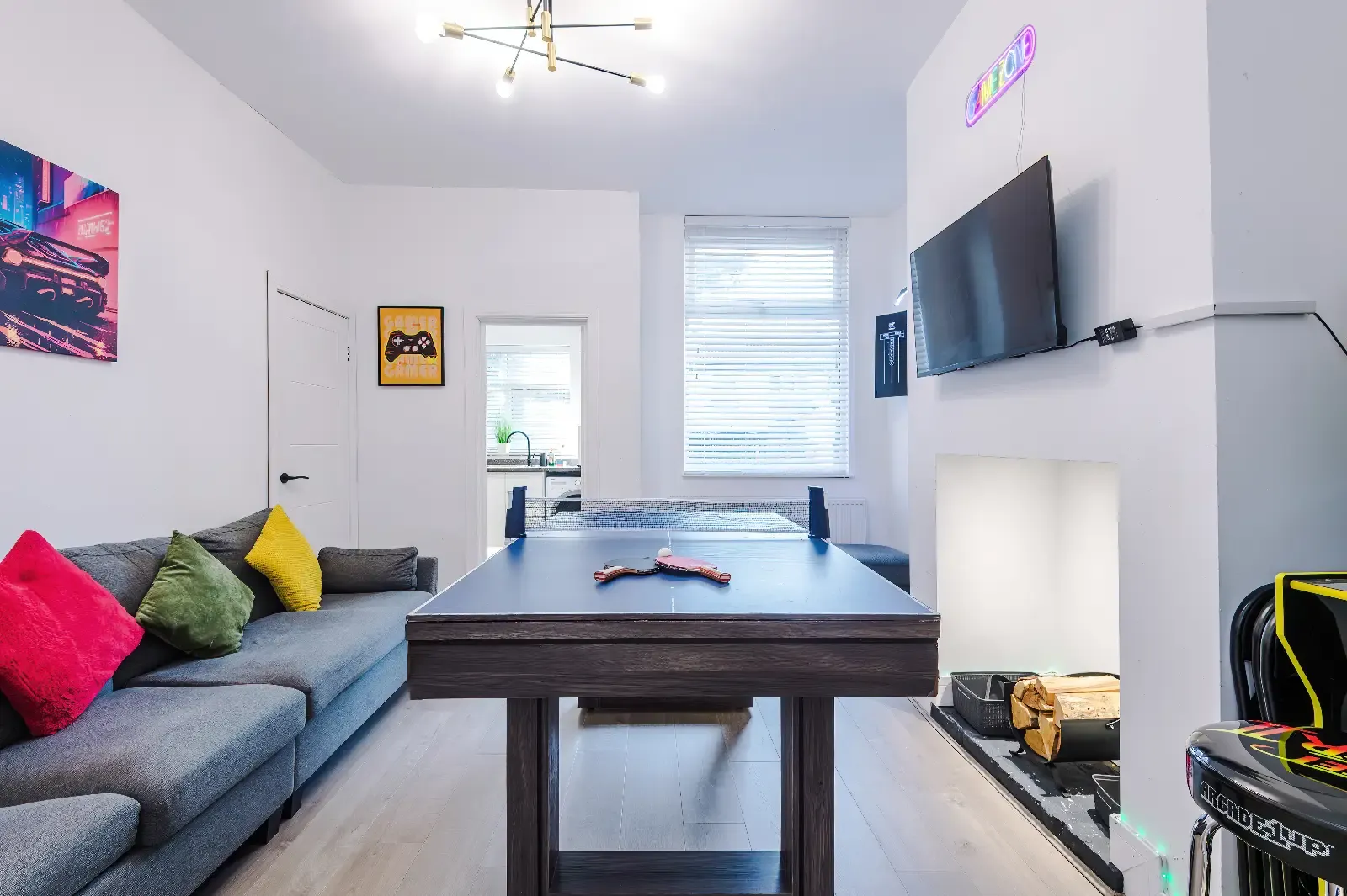 Game Zone | Near Trafford Centre | Sleeps 8 in 470 Liverpool Road, M30 7HZ - Property image 22 - VivreStays