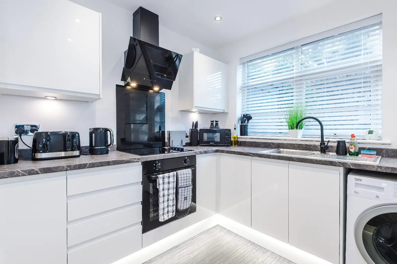 Game Zone | Near Trafford Centre | Sleeps 8 in 470 Liverpool Road, M30 7HZ - Property image 36 - VivreStays