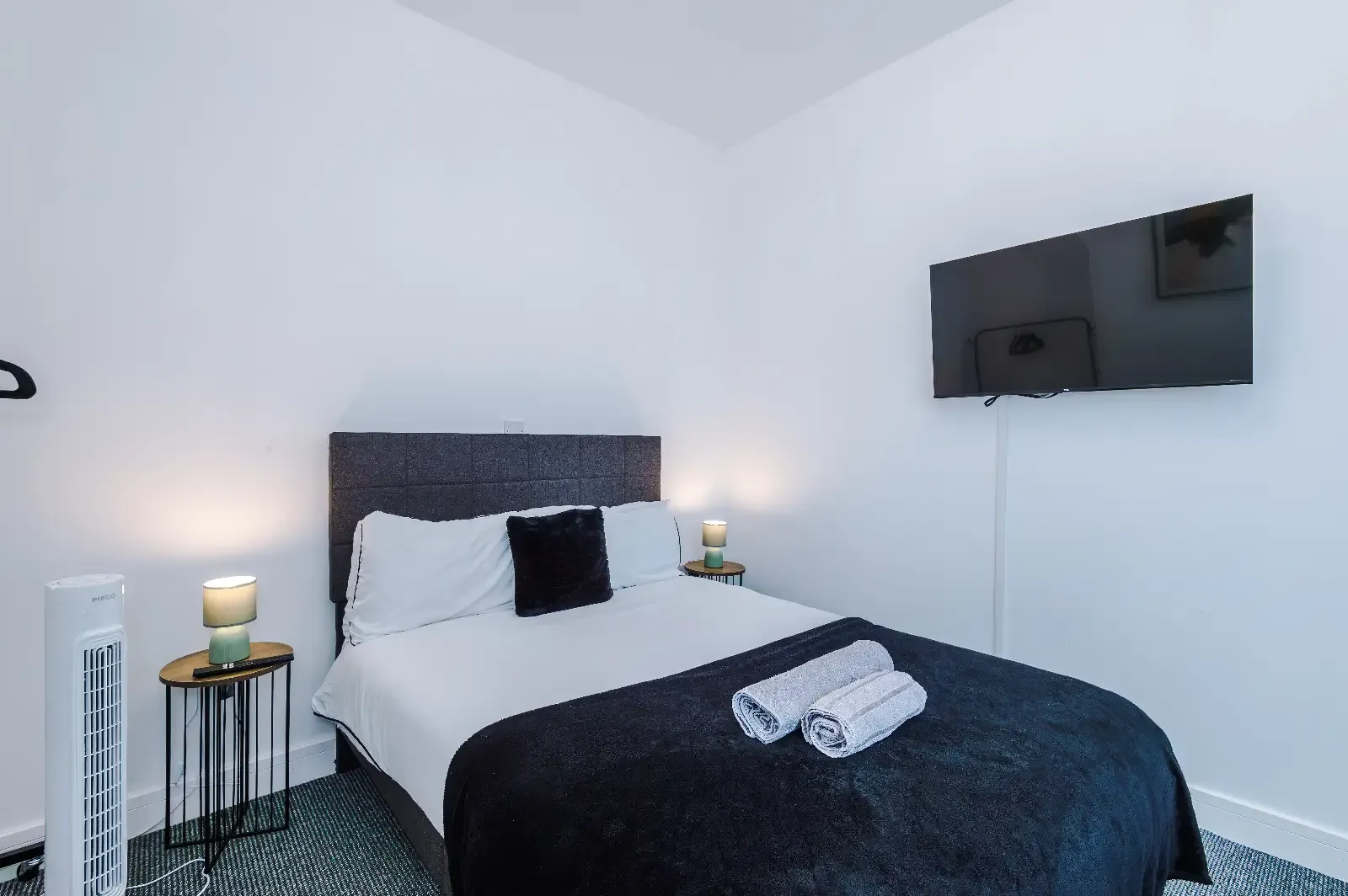 Game Zone | Near Trafford Centre | Sleeps 8 in 470 Liverpool Road, M30 7HZ - Property image 47 - VivreStays