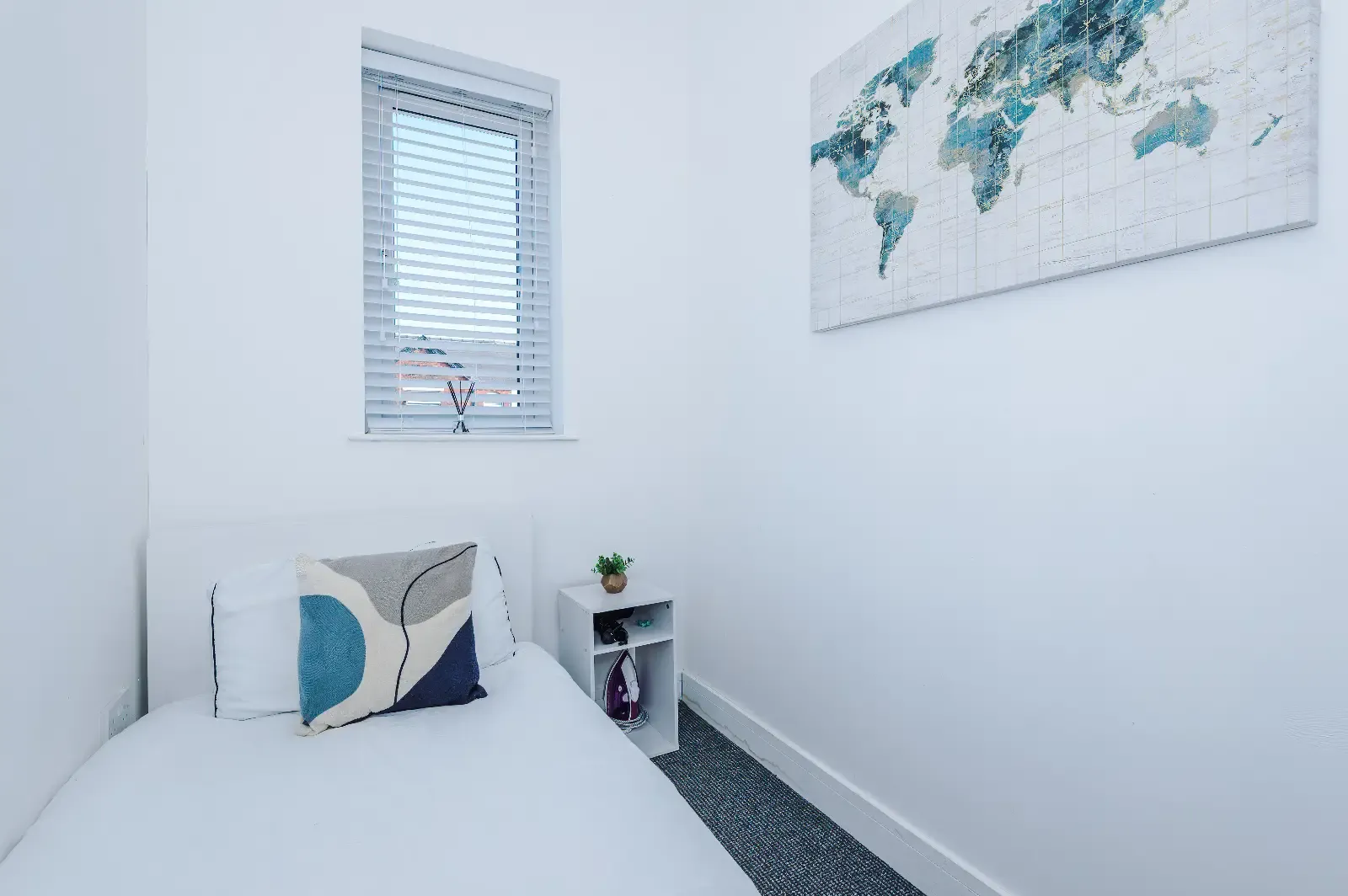 Game Zone | Near Trafford Centre | Sleeps 8 in 470 Liverpool Road, M30 7HZ - Property image 52 - VivreStays