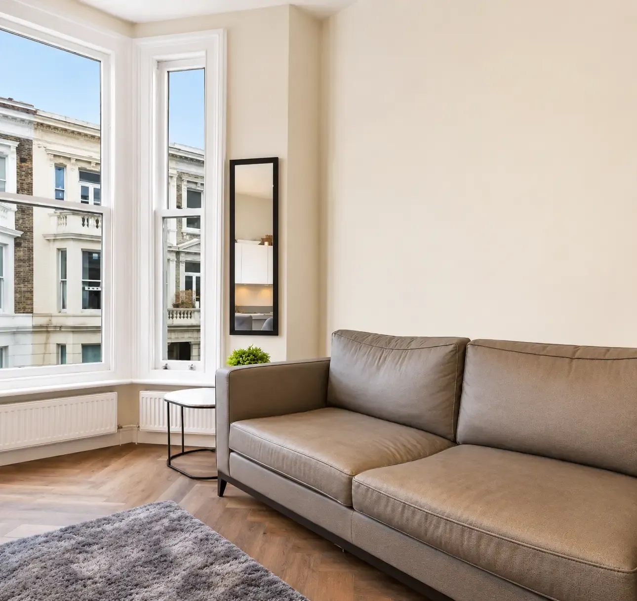 Bright West Kensington Flat with Private Balcony in 10 Fairholme Road, W14 9JX - Property image 15 - VivreStays