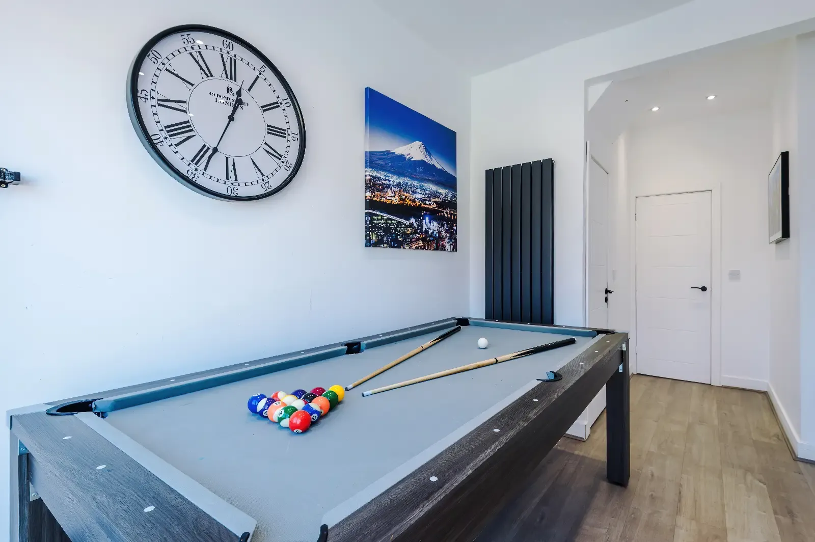 The Retreat | Contractors Paradise | Next to M60 in 92 Victoria Avenue, Manchester, M9 0RE, United Kingdom - Property image 9 - VivreStays