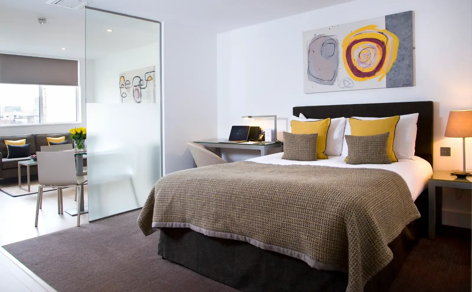 The Rosebery by Supercity Aparthotels - Premier Studio Suite in 20-26 Rosebery Avenue, EC1R 4SX - Property image 3 - VivreStays