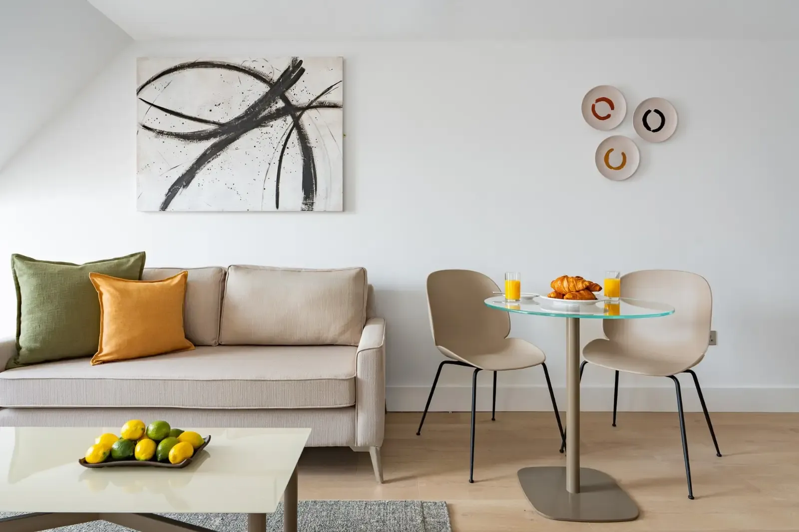 Micklegate by Supercity Aparthotels - One Bedroom Executive Suite with sofa bed serviced apartment - York - VivreStays