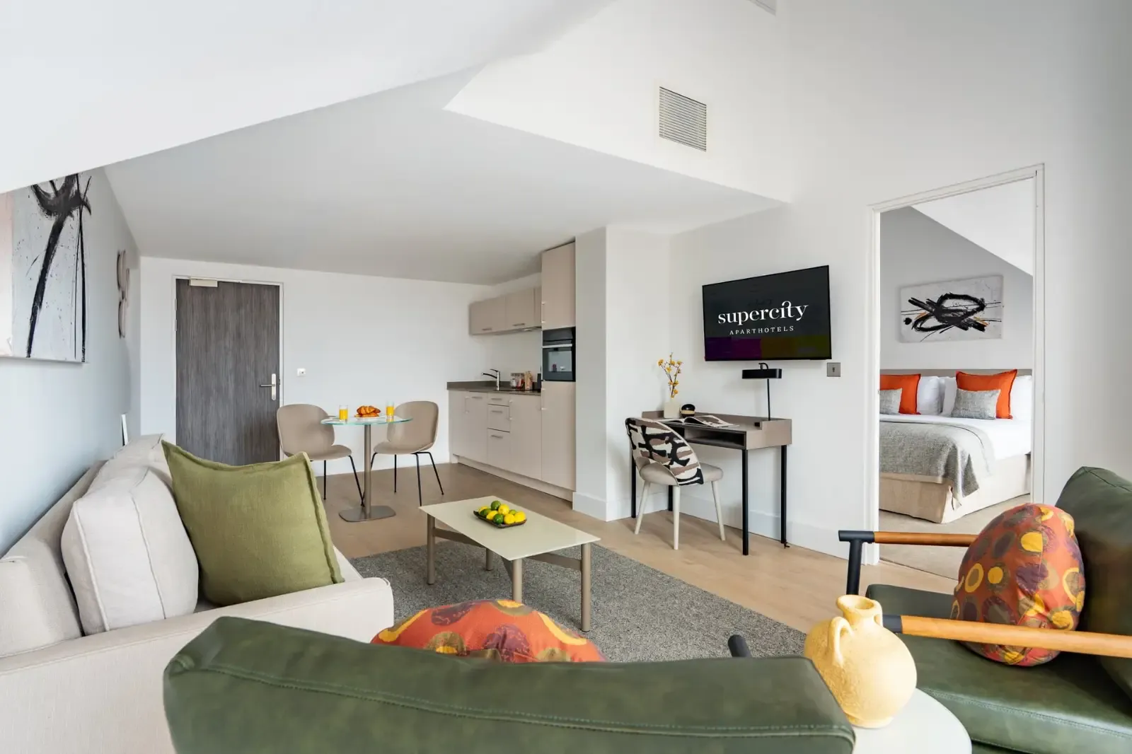 Micklegate by Supercity Aparthotels - One Bedroom Executive Suite serviced apartment - York - VivreStays