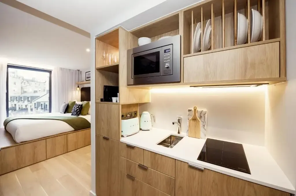 View Grassmarket Apartment for 2 with Fully-Equipped Kitchen | Edinburgh Grassmarket Apartment for 2 with Fully-Equipped Kitchen | Edinburgh serviced apartment - Edinburgh - VivreStays