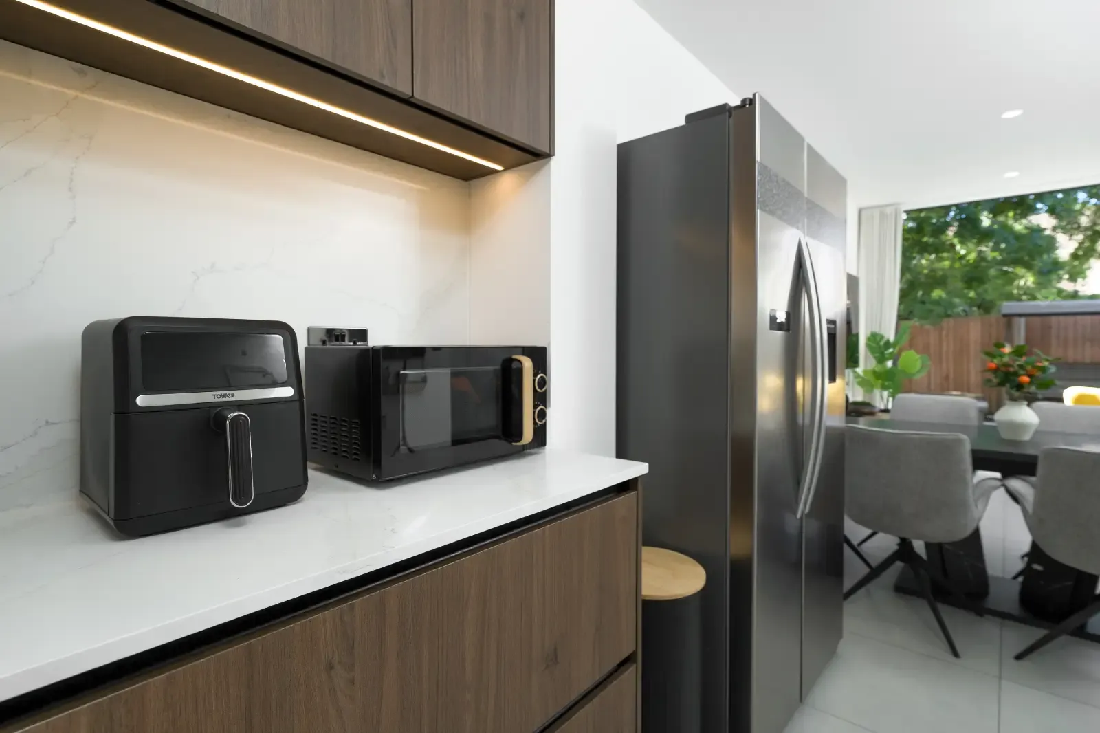 Veer Drive Residence 1 — Executive Serviced Accommodation for Teams in 1 Veer Drive, HA1 4WR - Property image 2 - VivreStays